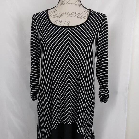 Chico’s | Black White Stripe Stretch Tunic Top | Size M - Picture 2 of 8